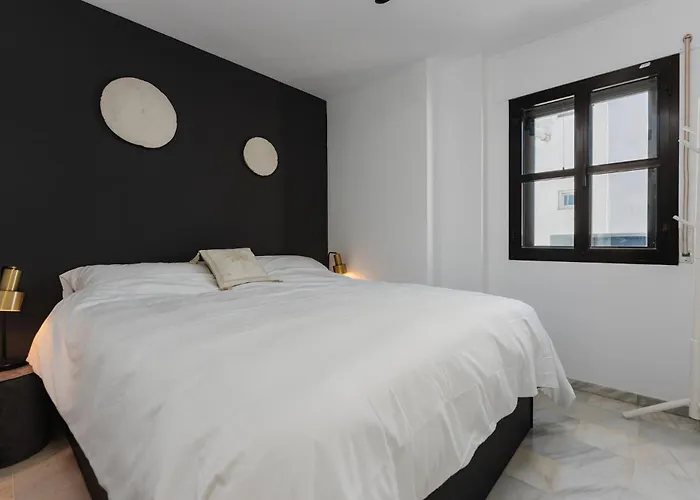 Modern Luxury 2b In Puerto Banus * Marbellac