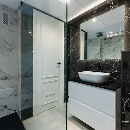 Modern Luxury 2b In Puerto Banus Marbella