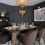 Modern Luxury 2b In Puerto Banus Apartment Marbella